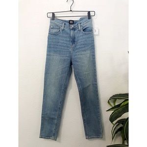 BDG Girlfriend Jeans